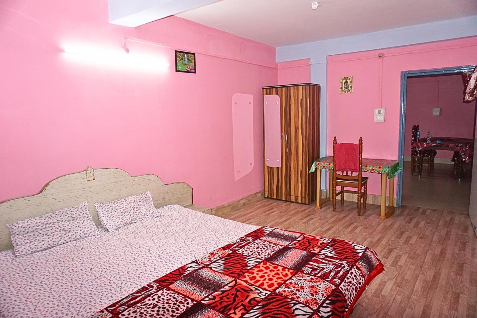 Taj Residency Holiday Homestay -Entire 1Bhk & 2Bhk Private Apartments -Call 767Ooo54Oo Jorhāt المظهر الخارجي الصورة